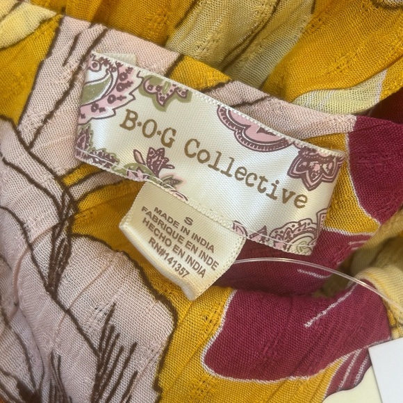 NWT BAND OF GYPSIES LOVESCAPE GOLD FLORAL COWL NECK MAXI DRESS - Picture 7 of 9